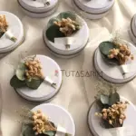 Zarif Sade Tasarım Kutulu Kokulu Mum Nişan Hediyesi