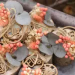 Bebek Ahşap Çiçek Süslemeli İsimli Hediyelik Kokulu Mum