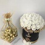 Cam Kalın Çikolata Fanus Ve Çiçek Kutusu Seti