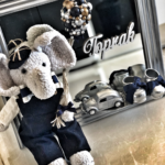 Fil detaylı erkek bebek kapısüsü